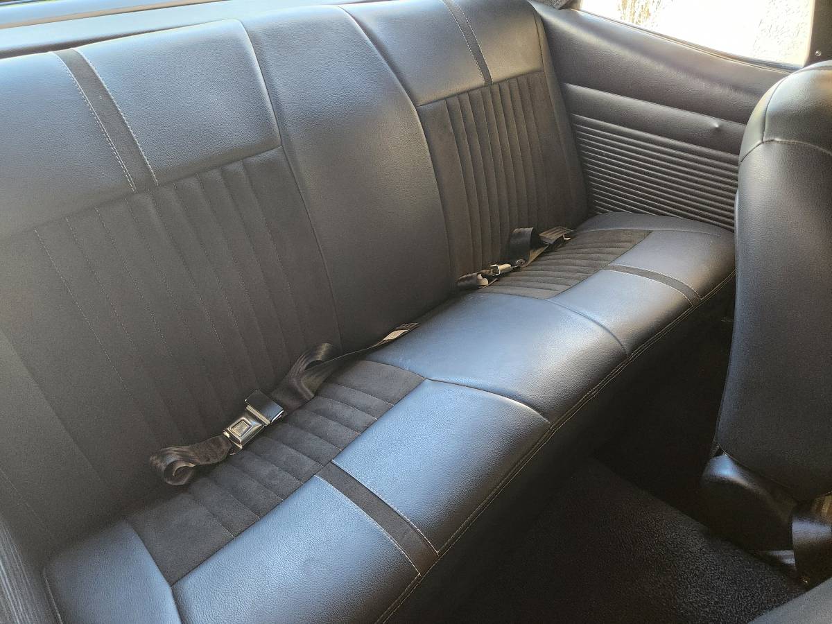 Chevy-nova-1970-silver-21
