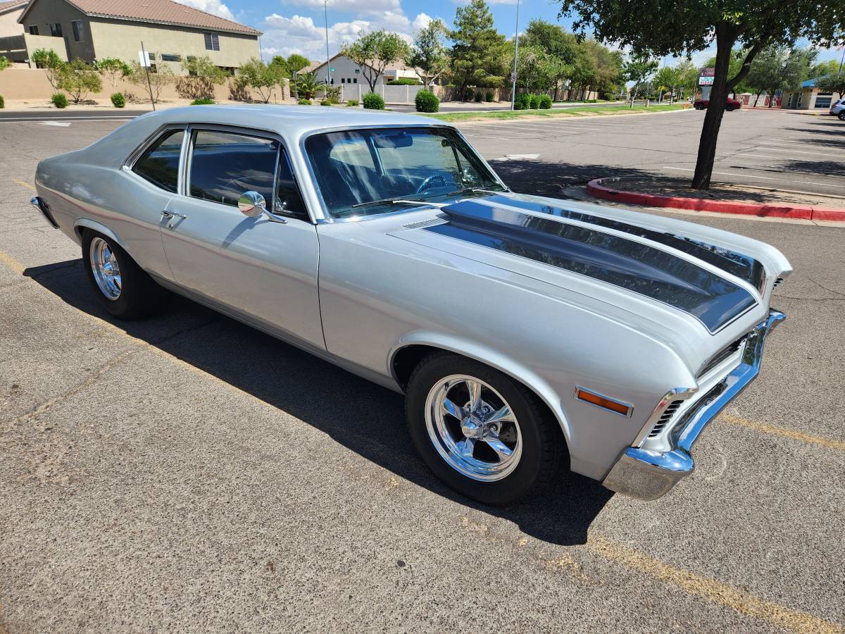 Chevy-nova-1970-silver-4