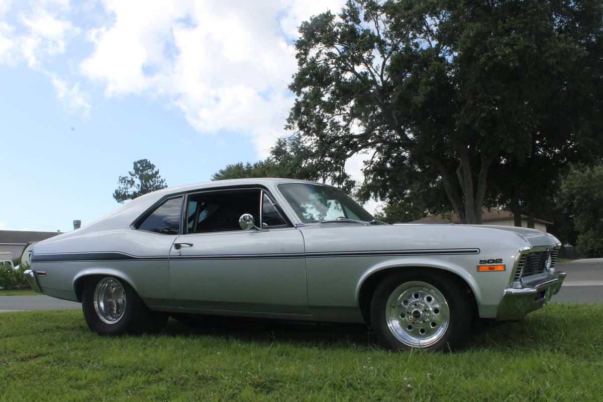 Chevy-nova-1970-silver-5