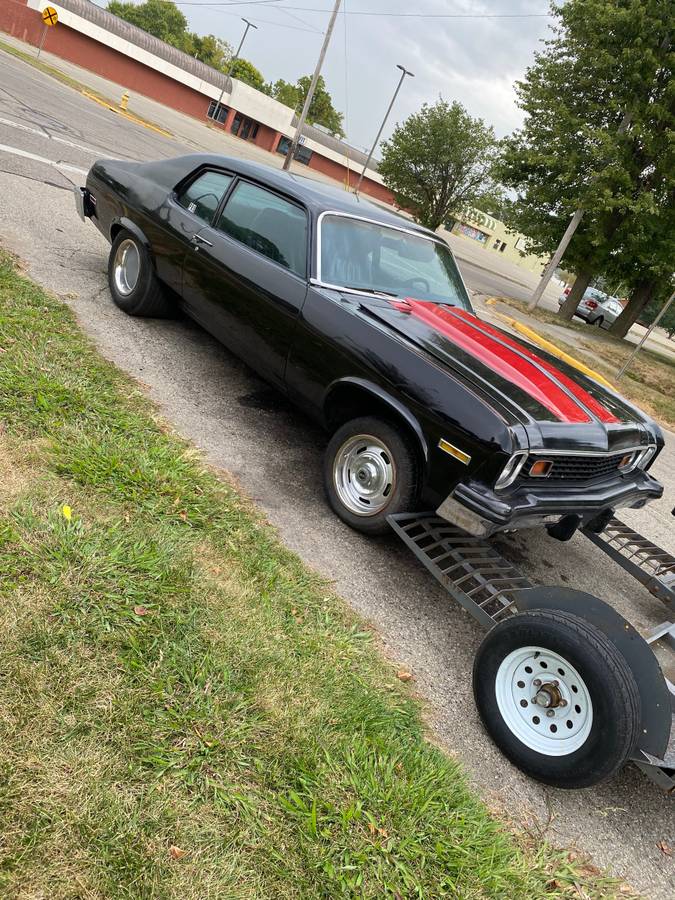 Chevy-nova-1973-black-4