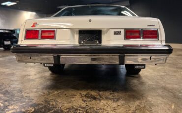 Chevy-nova-1975-white-5