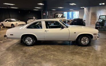 Chevy-nova-1975-white-6