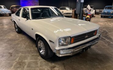 Chevy-nova-1975-white-7