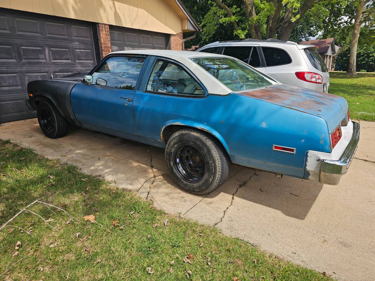 Chevy-nova-1979-custom-2