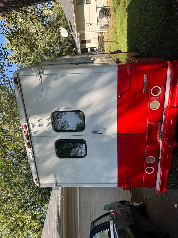 Chevy-p-20-stepvan-diesel-1988-white-8