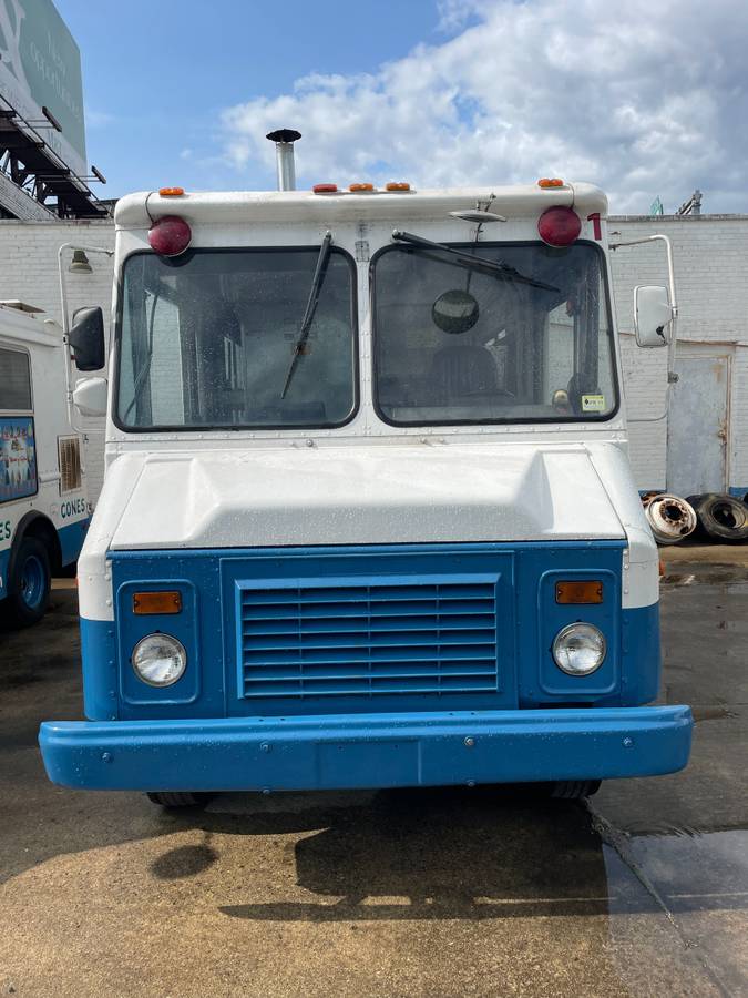 Chevy-p-30-1991-1