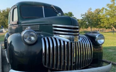 Chevy-panel-truck-1946-green