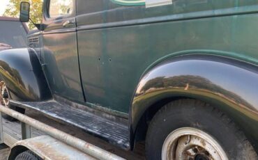 Chevy-panel-truck-1946-green-7