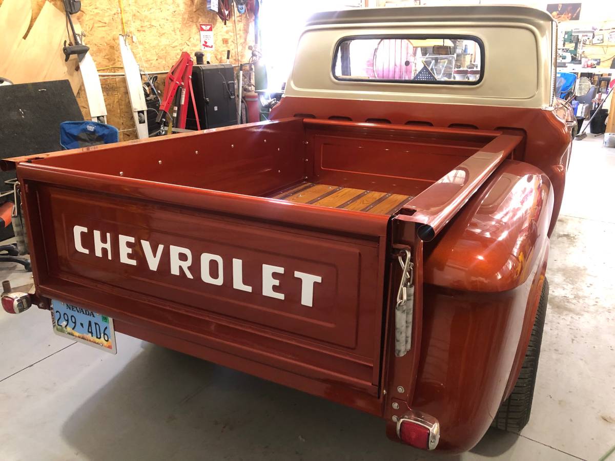 Chevy-pick-up-1964-orange-1