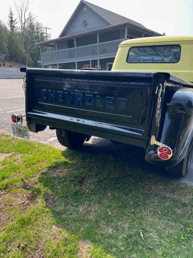 Chevy-pickup-1957-blue-5