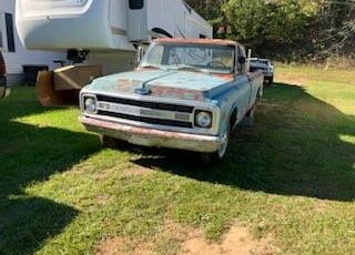 Chevy-pickup-longbed-1970-green-6