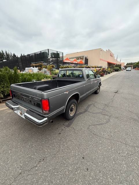 Chevy-s10-extended-cab-pickup-1989-grey-9