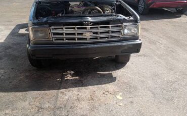 Chevy-s10-pickup-1983-7
