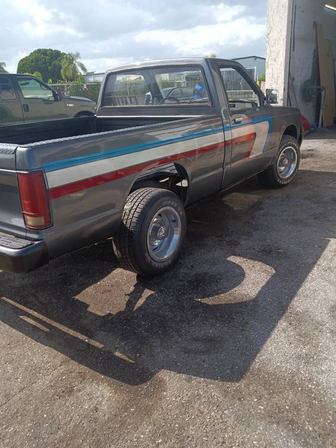 Chevy-s10-pickup-1983