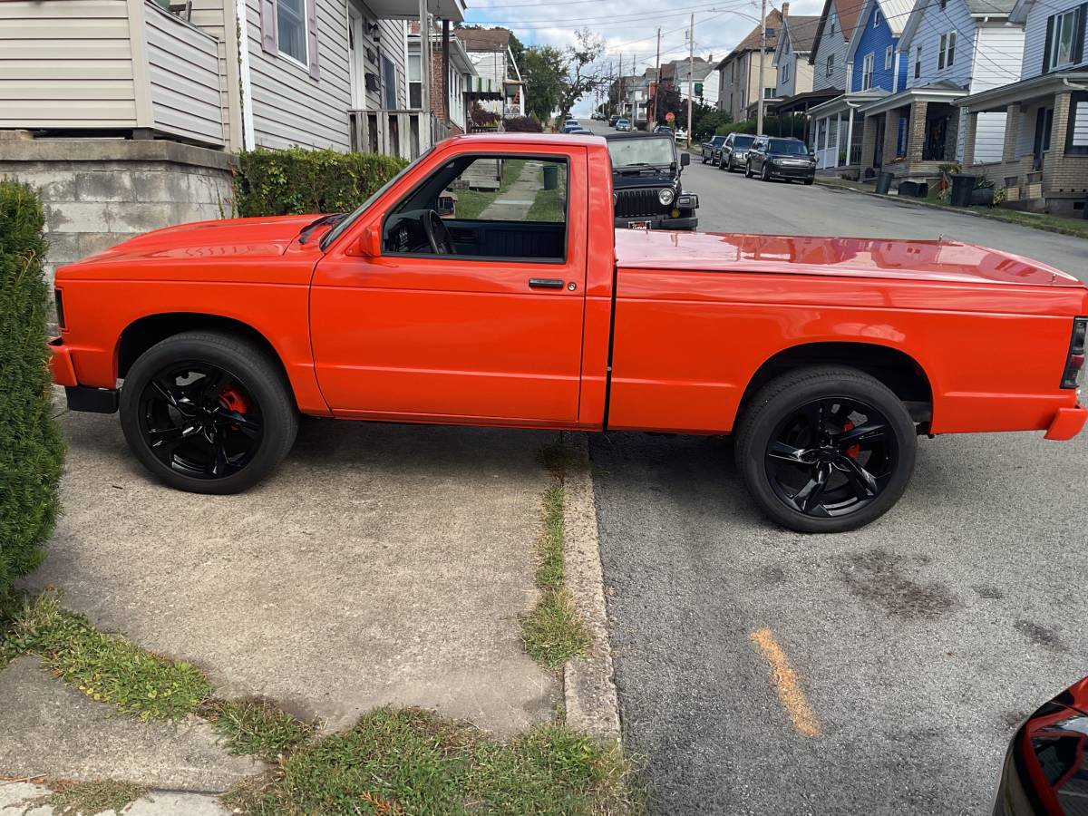 Chevy-s10-pickup-1985-2