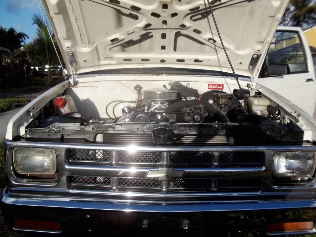 Chevy-s10-pickup-1988-white-4