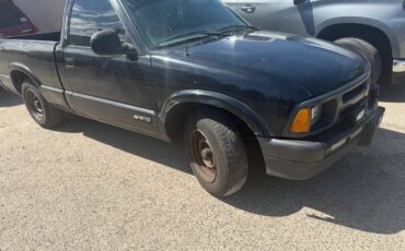 Chevy-s10-pickup-1995-black-13
