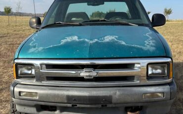 Chevy-s10-pickup-1995-green-1