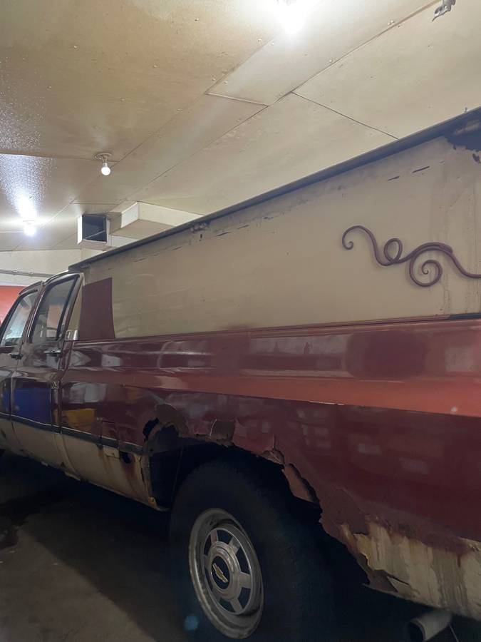 Chevy-scottsdale-1983-brown-1