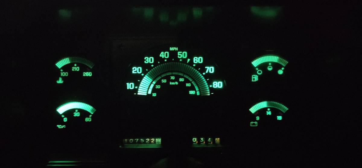 Chevy-scottsdale-1988-white-10