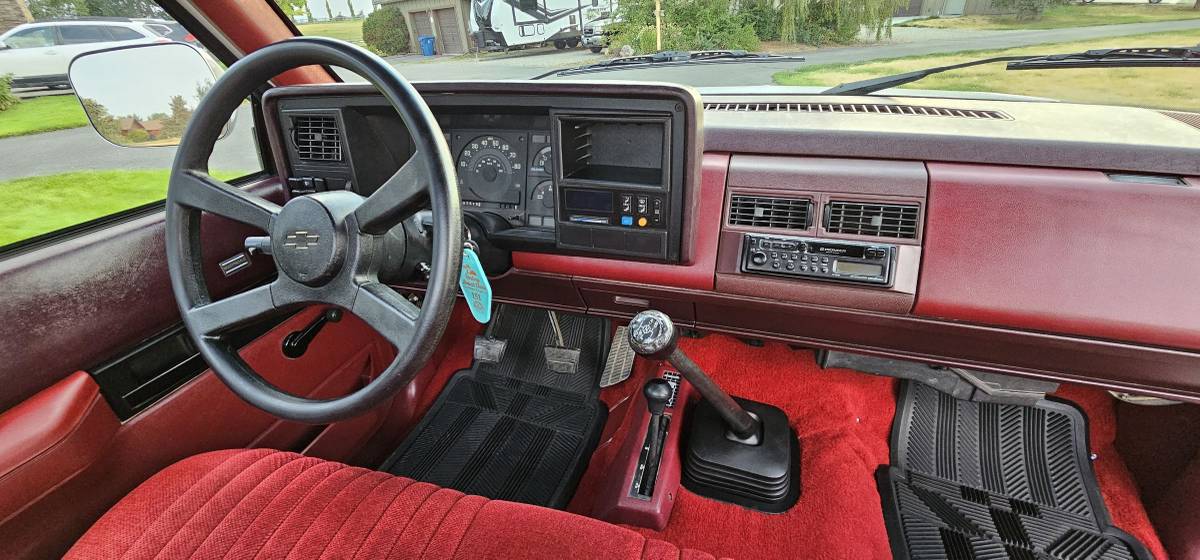 Chevy-scottsdale-1988-white-12