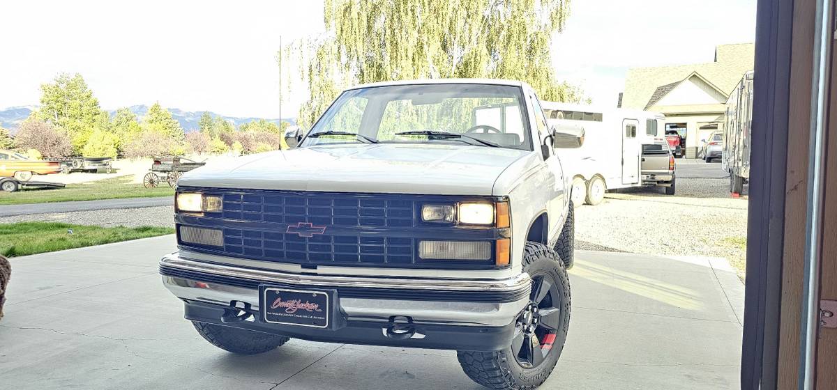 Chevy-scottsdale-1988-white-14