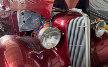Chevy-sedan-1935-red-9