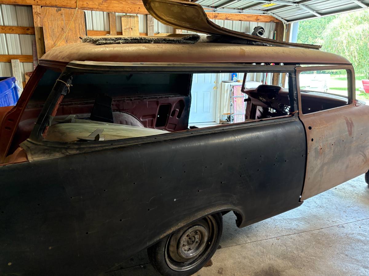 Chevy-sedan-delivery-1958-red-1