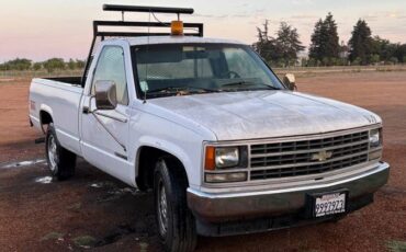 Chevy-sierra-2500-1989-white-1