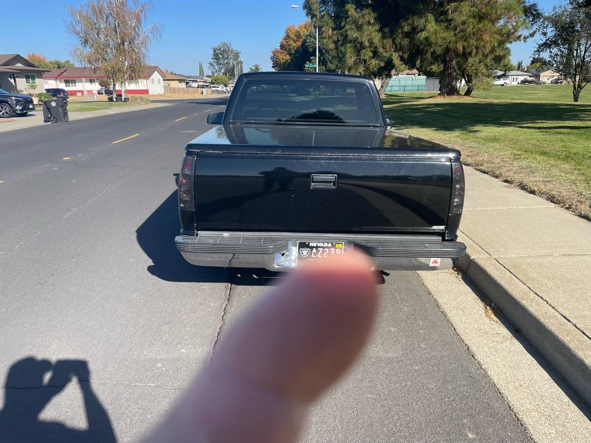 Chevy-silverado-1500-1991-black