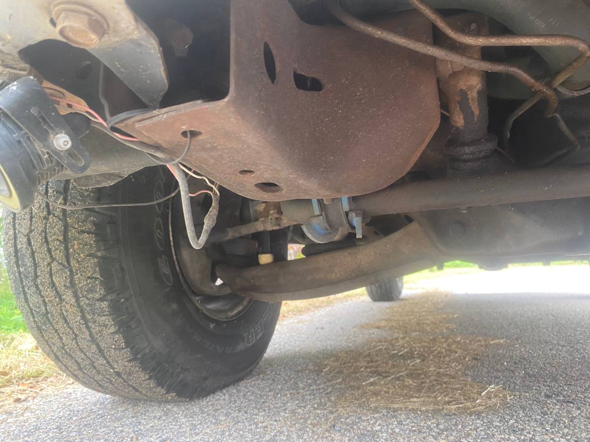 Chevy-silverado-1500-1992-black-18