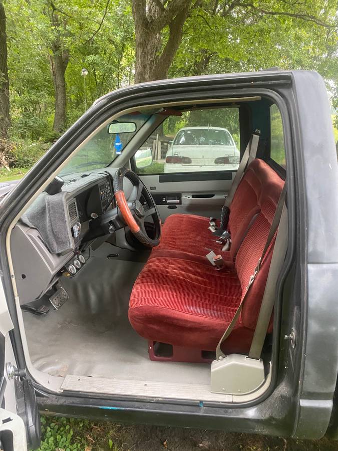 Chevy-silverado-1500-1992-black-3
