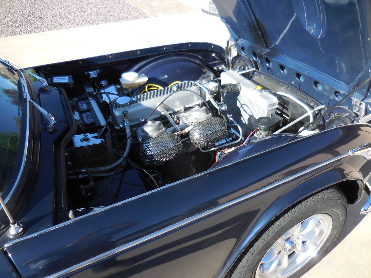 Chevy-silverado-1965-blue-3