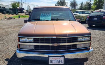 Chevy-silverado-1990-brown-1