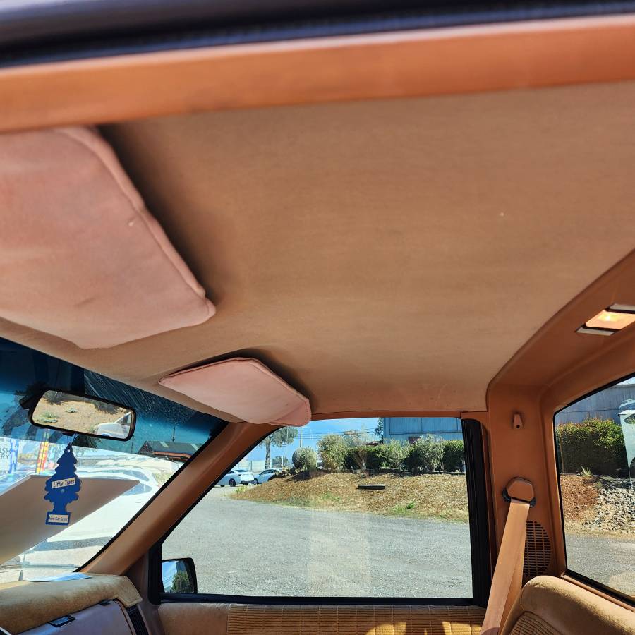 Chevy-silverado-1990-brown-13