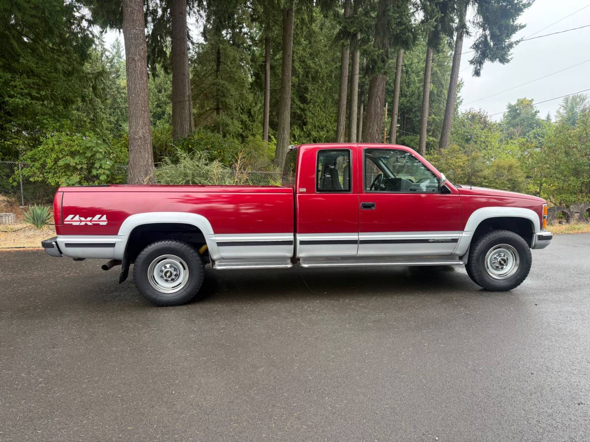 Chevy-silverado-1992-red