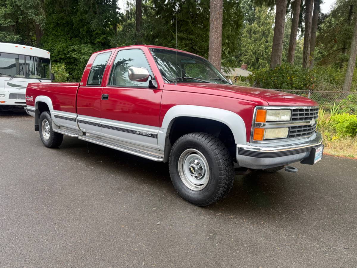 Chevy-silverado-1992-red-2