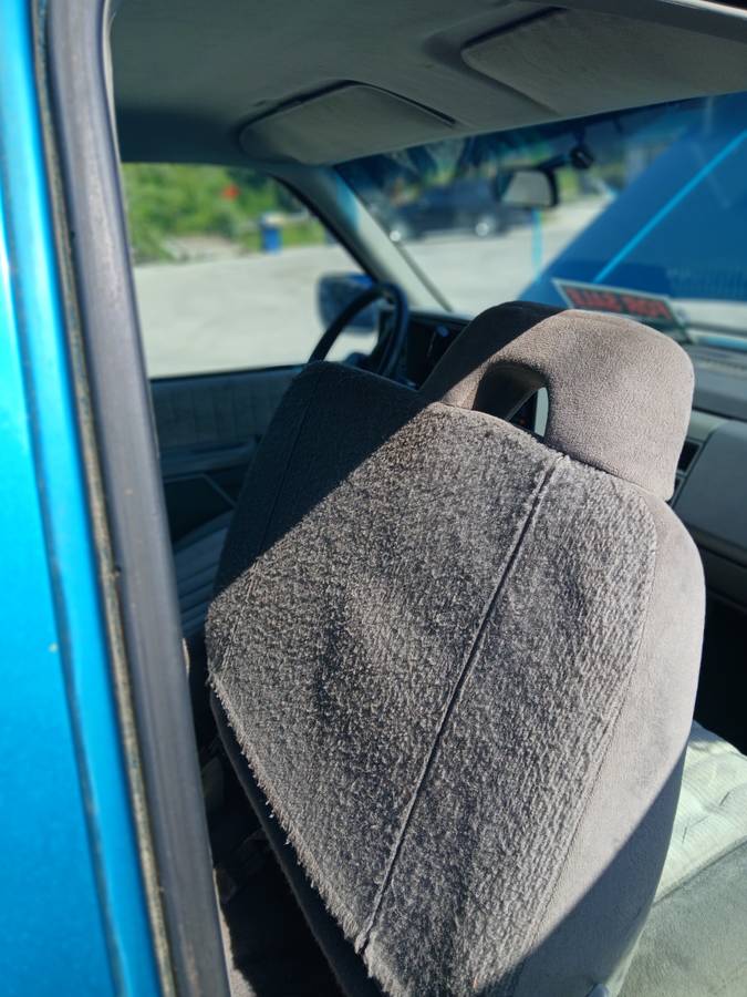 Chevy-silverado-1994-blue-10