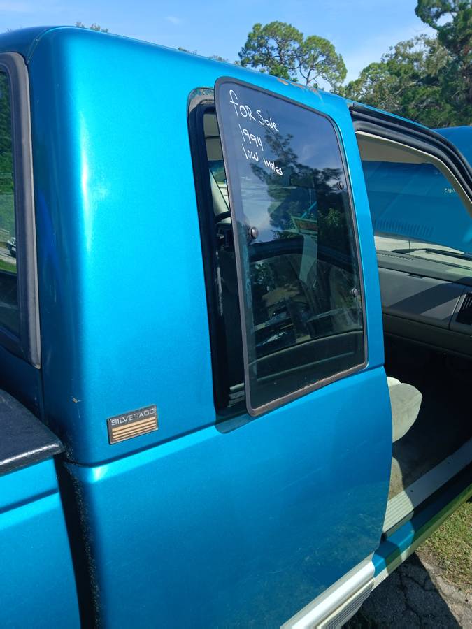 Chevy-silverado-1994-blue-2
