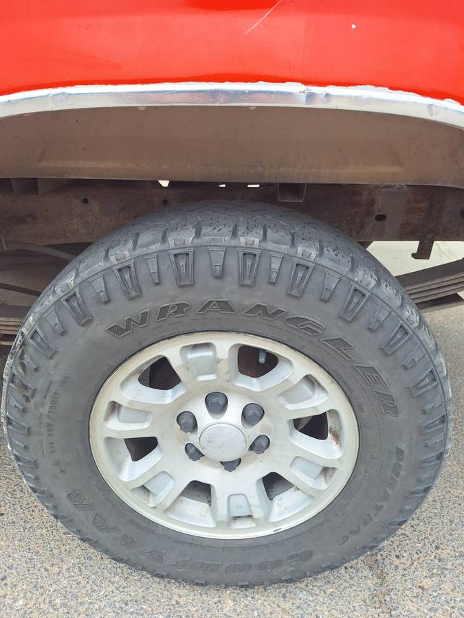 Chevy-silverado-2500-1988-white-12