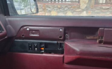 Chevy-silverado-2500-1988-white-23