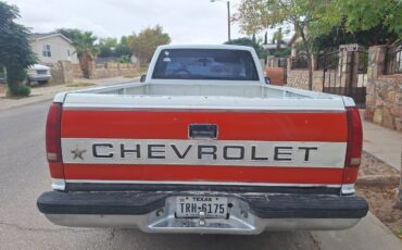 Chevy-silverado-2500-1988-white-4