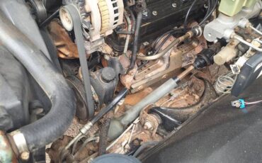 Chevy-silverado-2500-1988-white-9