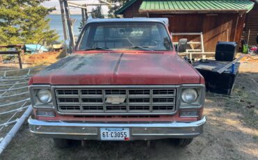 Chevy-silverado-2500hd-1977-red-12