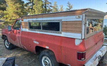 Chevy-silverado-2500hd-1977-red