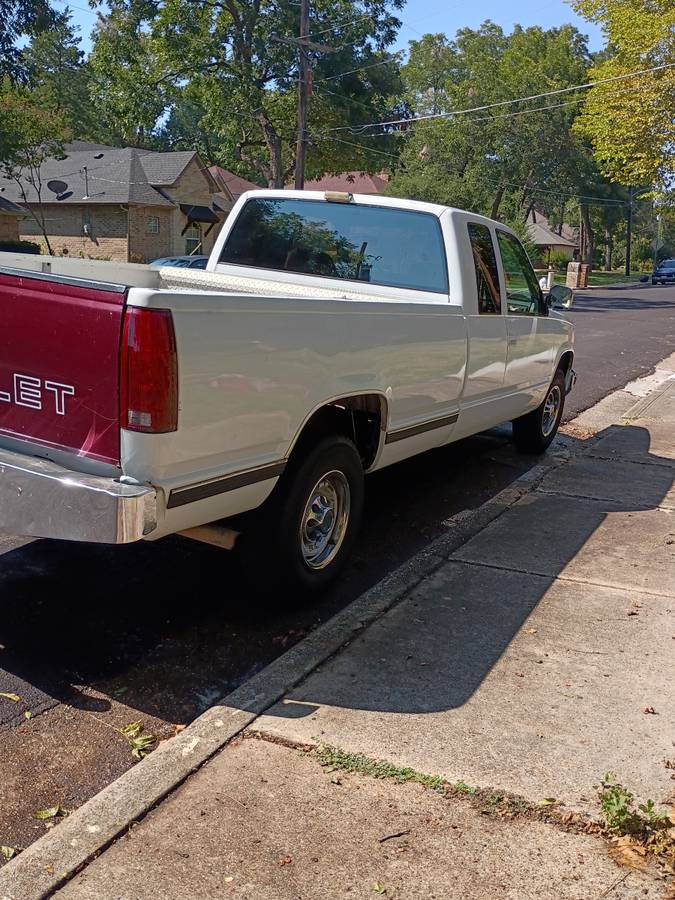Chevy-silverado-2500hd-diesel-1993-white-11