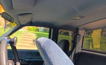Chevy-silverado-2500hd-diesel-1993-white-19