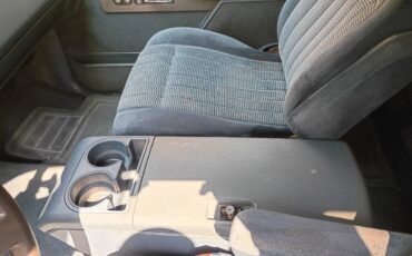 Chevy-silverado-2500hd-diesel-1993-white-20