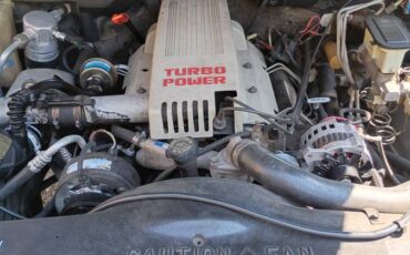 Chevy-silverado-2500hd-diesel-1993-white-6