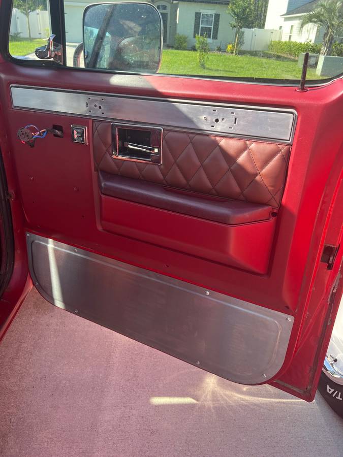 Chevy-silverado-3500-1987-red-10